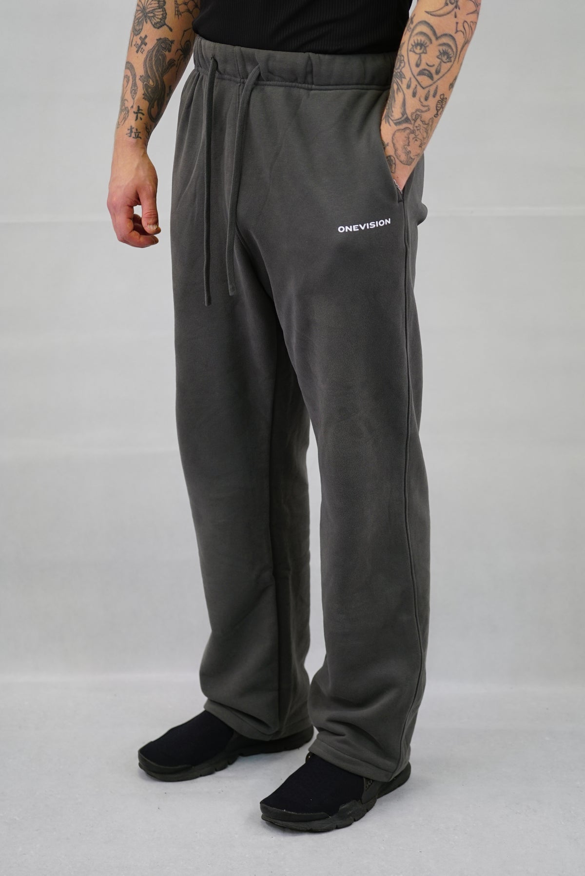JOGGERS